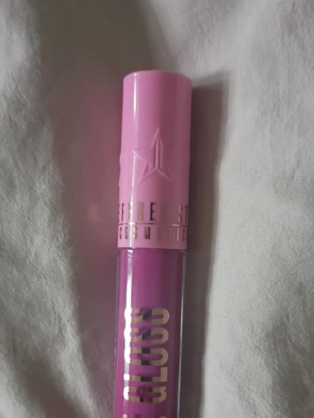 Jeffree Star Supreme Gloss in More Than Friends